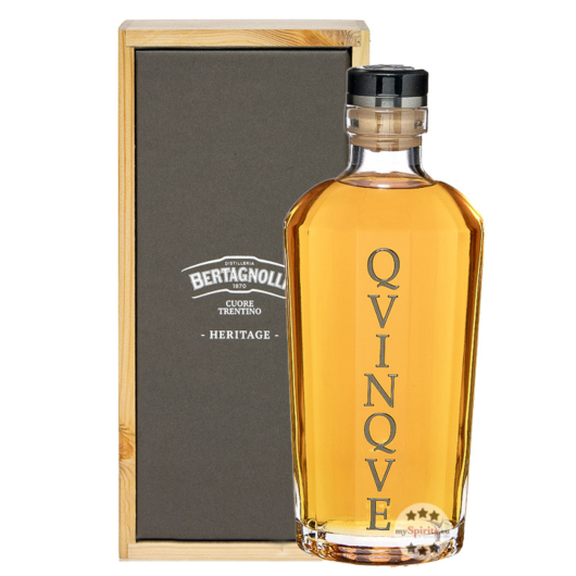 Bertagnolli QVINQVE Heritage Grappa Riserva Barrique 5 Jahre / 42 % Vol. / 0,7 Liter-Flasche in Holzbox