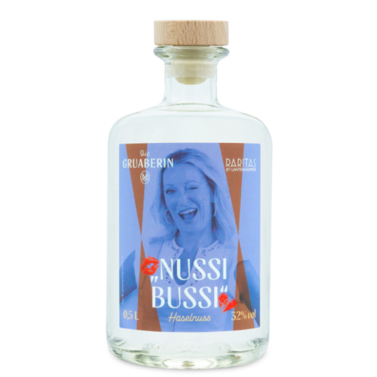 Lantenhammer Raritas Die Gruaberin "Nussi Bussi" Haselnussschnaps / 32 % vol / 0,5 Liter-Flasche